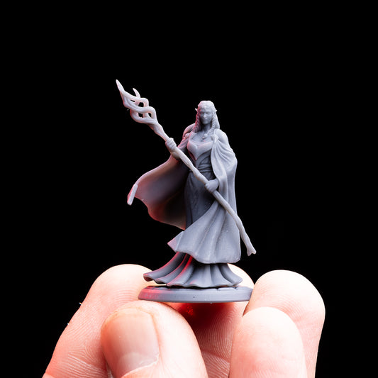 Elyra Lightbearer