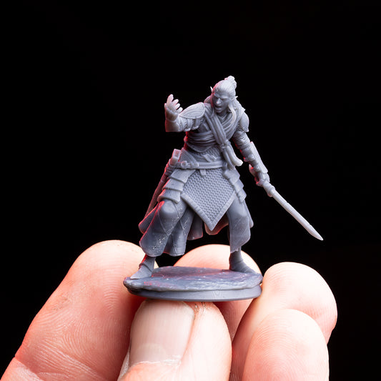 Einor, The Lightstrike